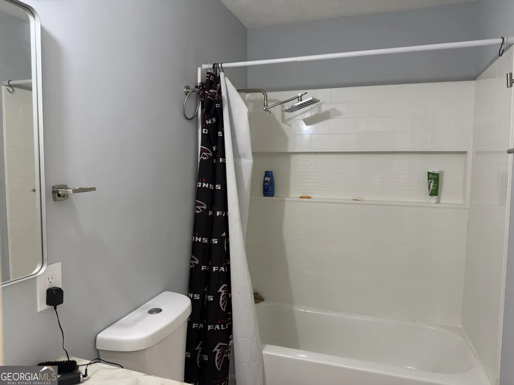 208 Drake DR Thomaston, GA 30286