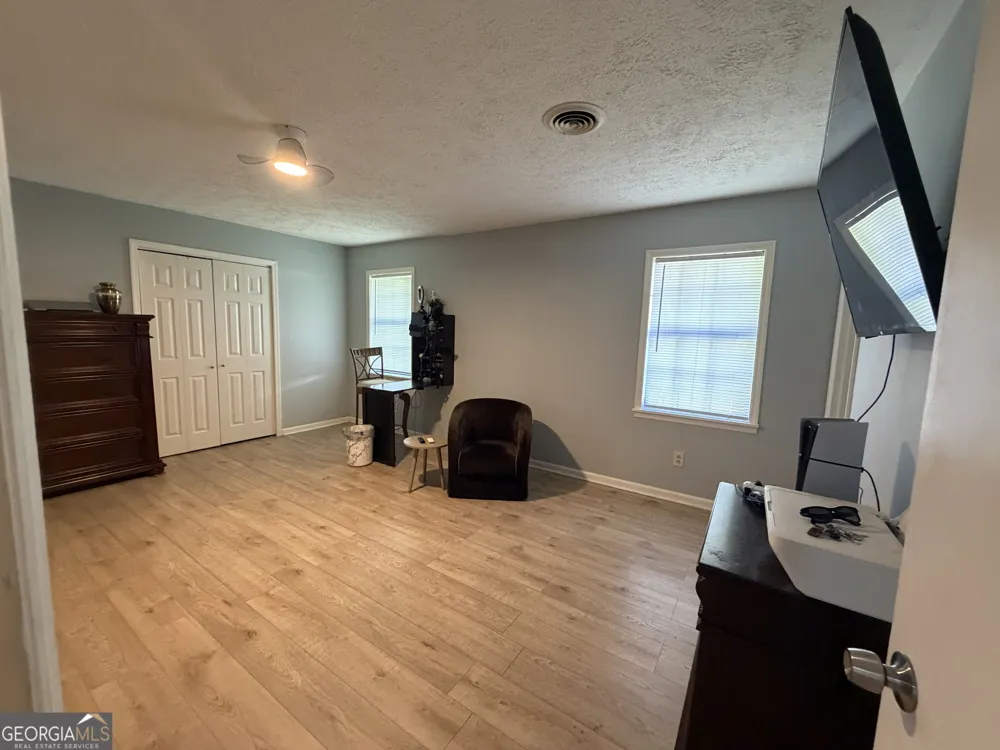208 Drake DR Thomaston, GA 30286