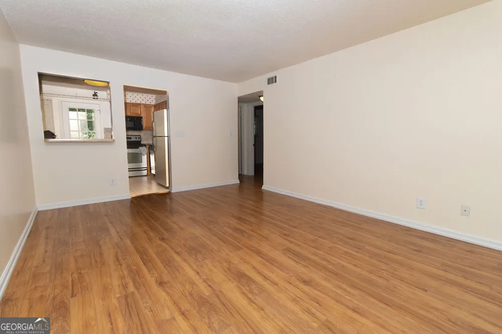 195 Sycamore DR Athens, GA 30606