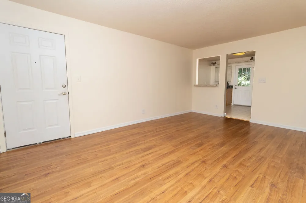 195 Sycamore DR Athens, GA 30606