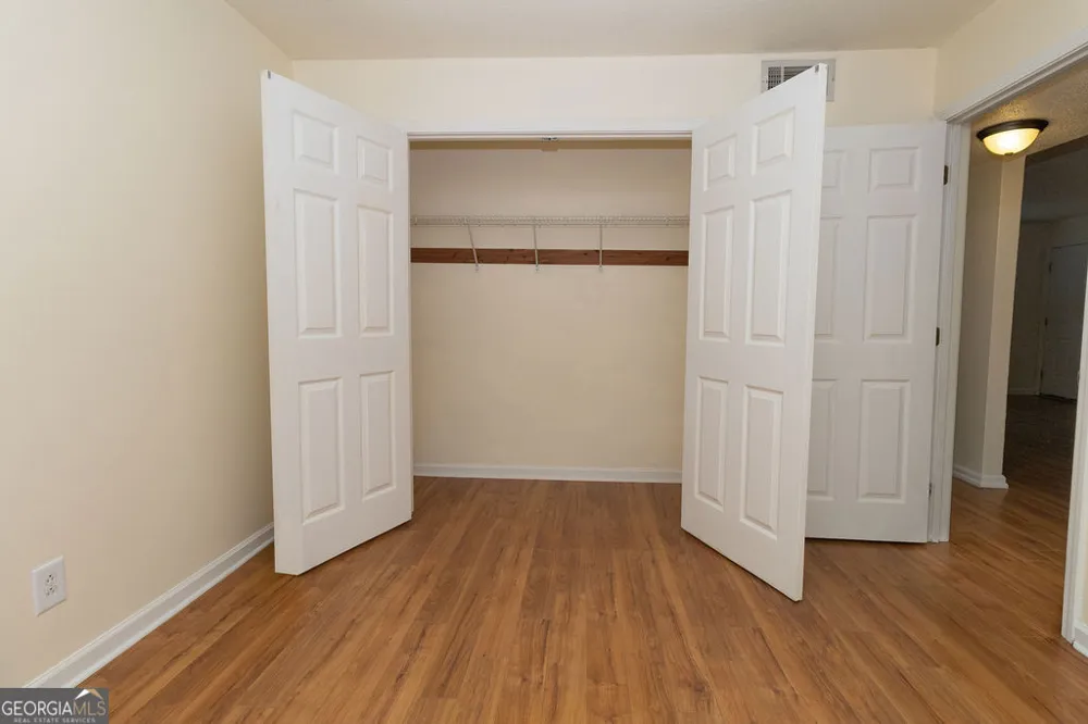 195 Sycamore DR Athens, GA 30606