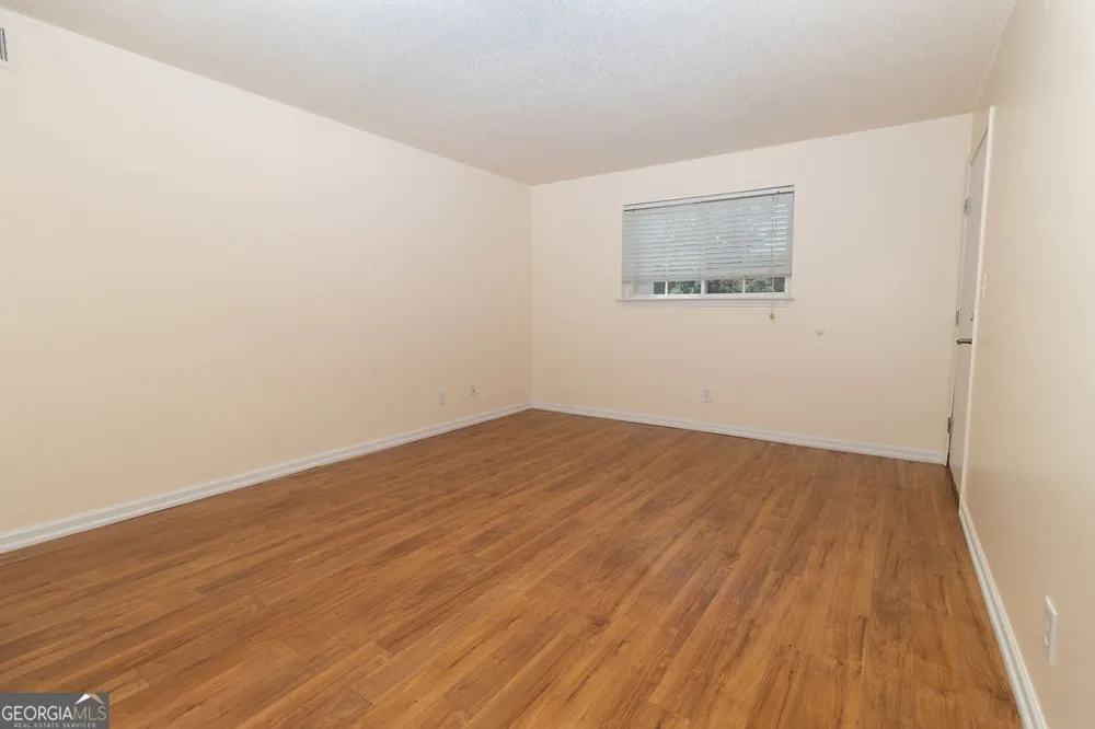195 Sycamore DR Athens, GA 30606