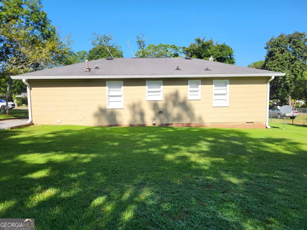 112 N 13th AVE Lanett, AL 36863