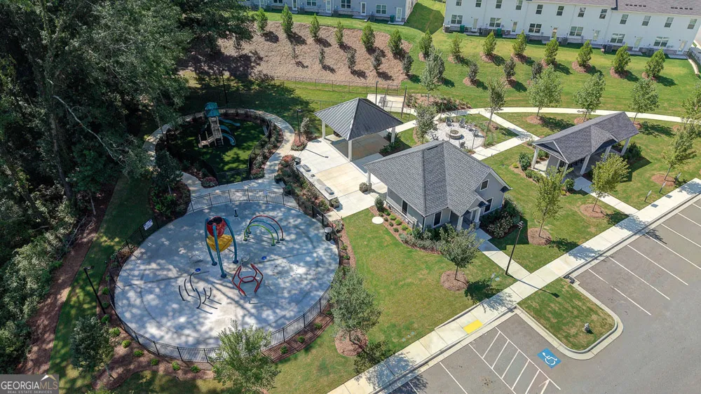 2256 Moss Hill RD Stone Mountain, GA 30088