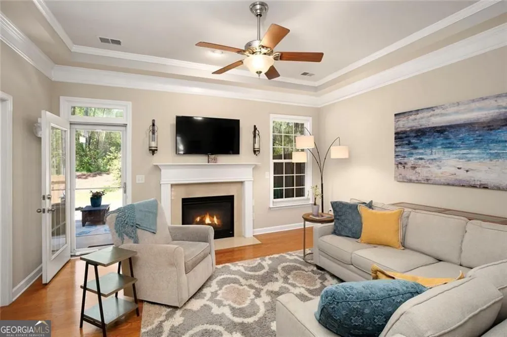 1404 Lexington DR Roswell, GA 30075
