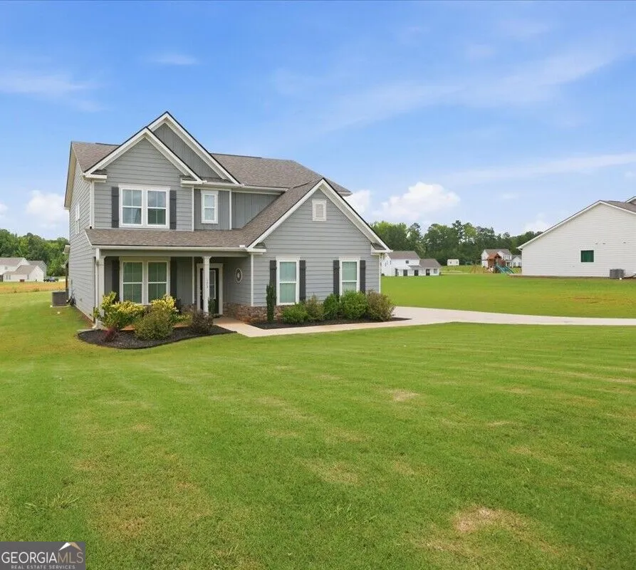 173 Sanders RD Macon, GA 31210