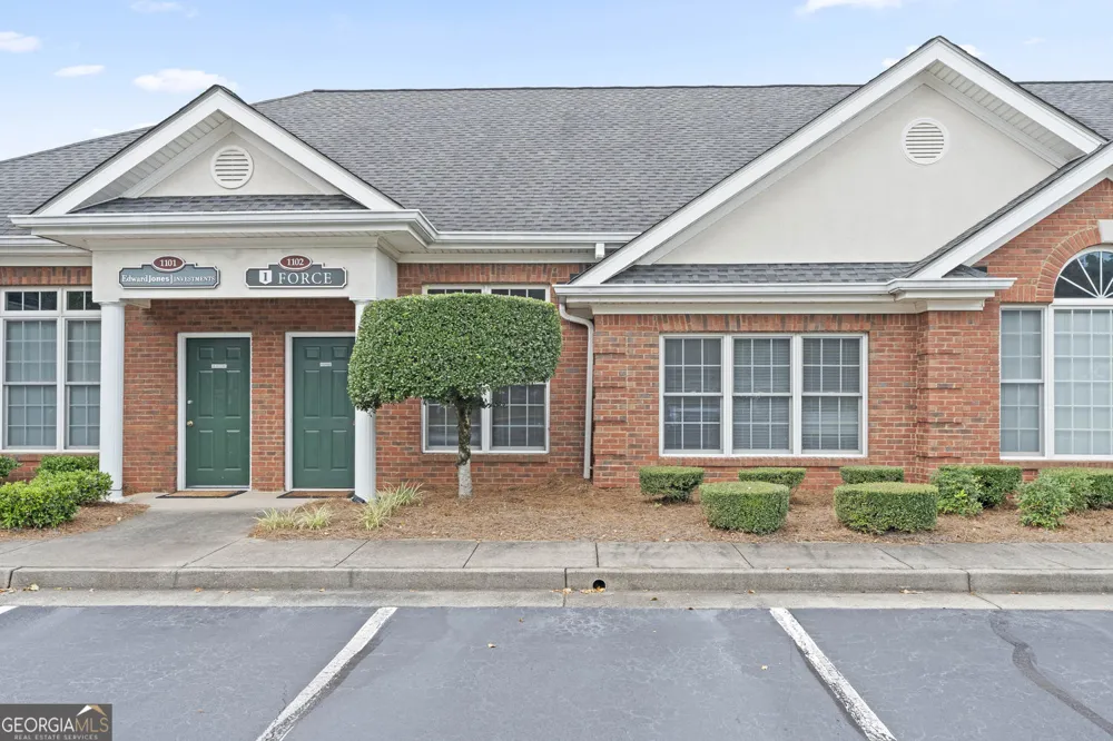 1102 Macy DR Roswell, GA 30076