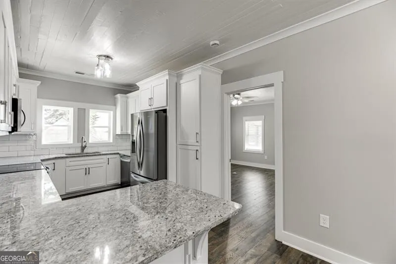 4615 S Lee ST Buford, GA 30518