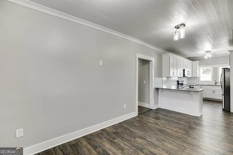 4615 S Lee ST Buford, GA 30518