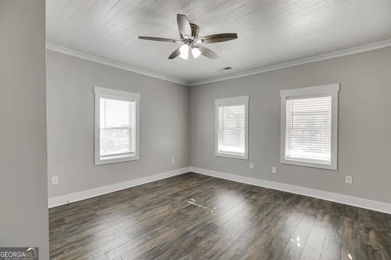 4615 S Lee ST Buford, GA 30518