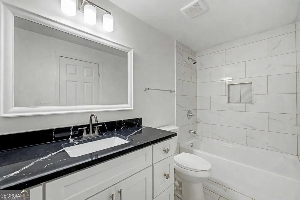 3971 Honeysuckle DR Smyrna, GA 30082