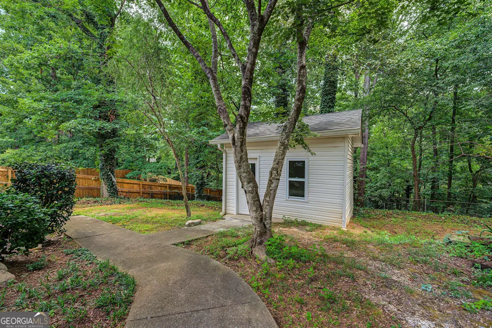 3971 Honeysuckle DR Smyrna, GA 30082