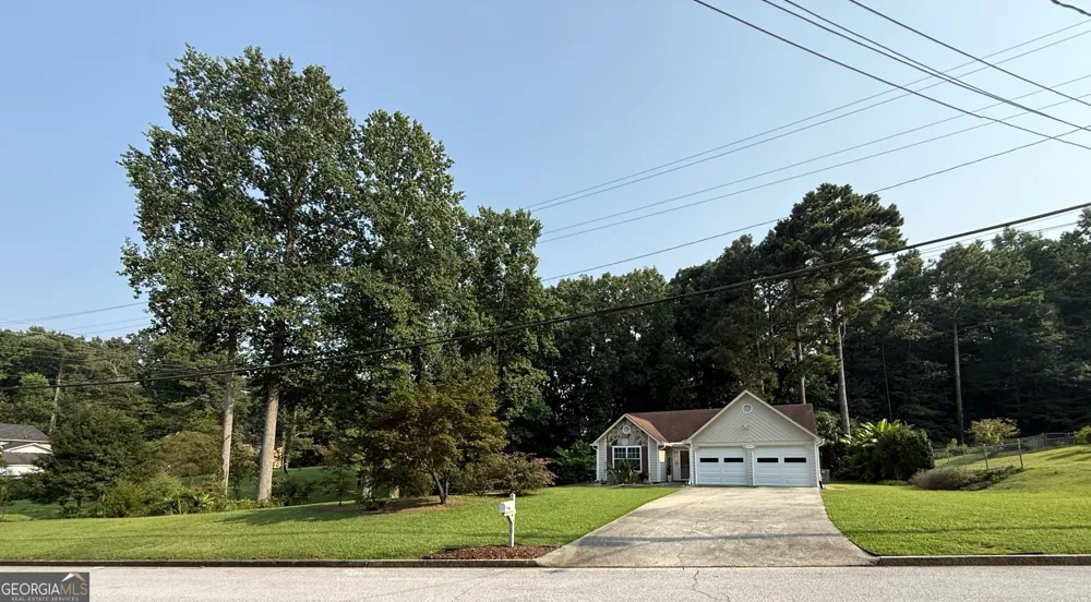 3897 SADDLECREEK DR Douglasville, GA 30135
