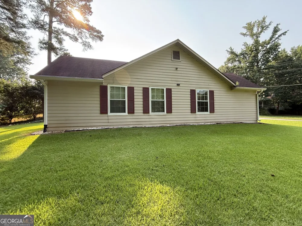 3897 SADDLECREEK DR Douglasville, GA 30135