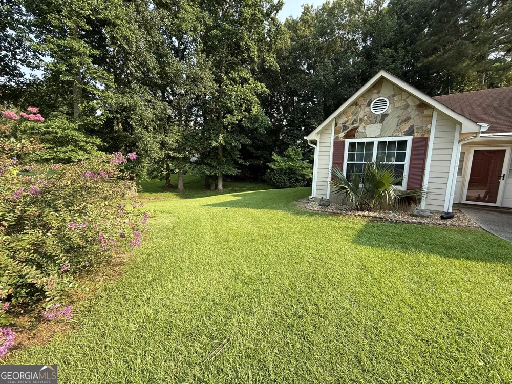 3897 SADDLECREEK DR Douglasville, GA 30135