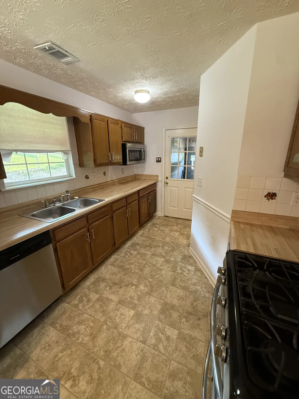 3897 SADDLECREEK DR Douglasville, GA 30135