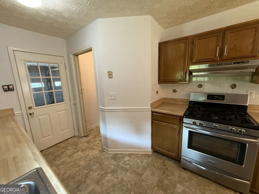 3897 SADDLECREEK DR Douglasville, GA 30135