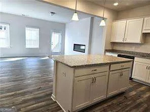 265 Dupont DR Cartersville, GA 30121
