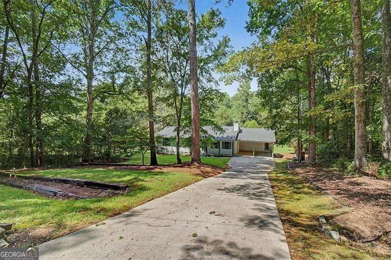 23 Spring Meadows LN NW Cartersville, GA 30120
