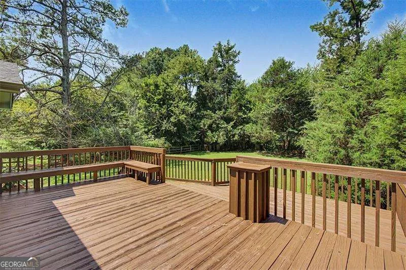 23 Spring Meadows LN NW Cartersville, GA 30120