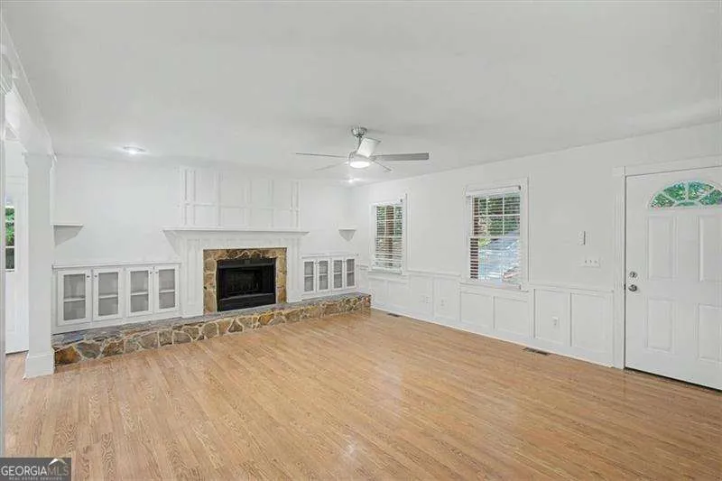 23 Spring Meadows LN NW Cartersville, GA 30120