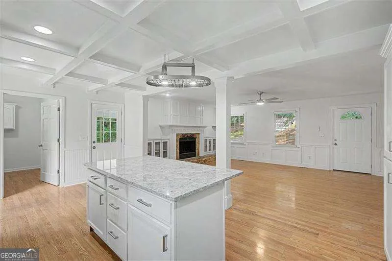 23 Spring Meadows LN NW Cartersville, GA 30120