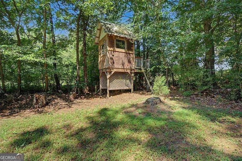 23 Spring Meadows LN NW Cartersville, GA 30120