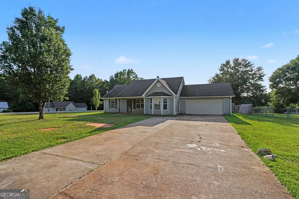 167 Bonnies Way Jenkinsburg, GA 30234
