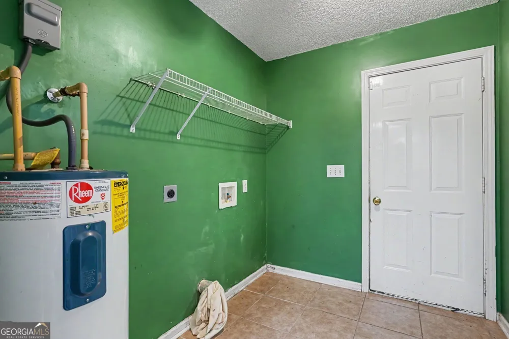 167 Bonnies Way Jenkinsburg, GA 30234