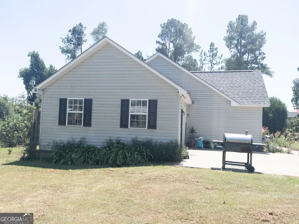906 Irvin PL Vidalia, GA 30474
