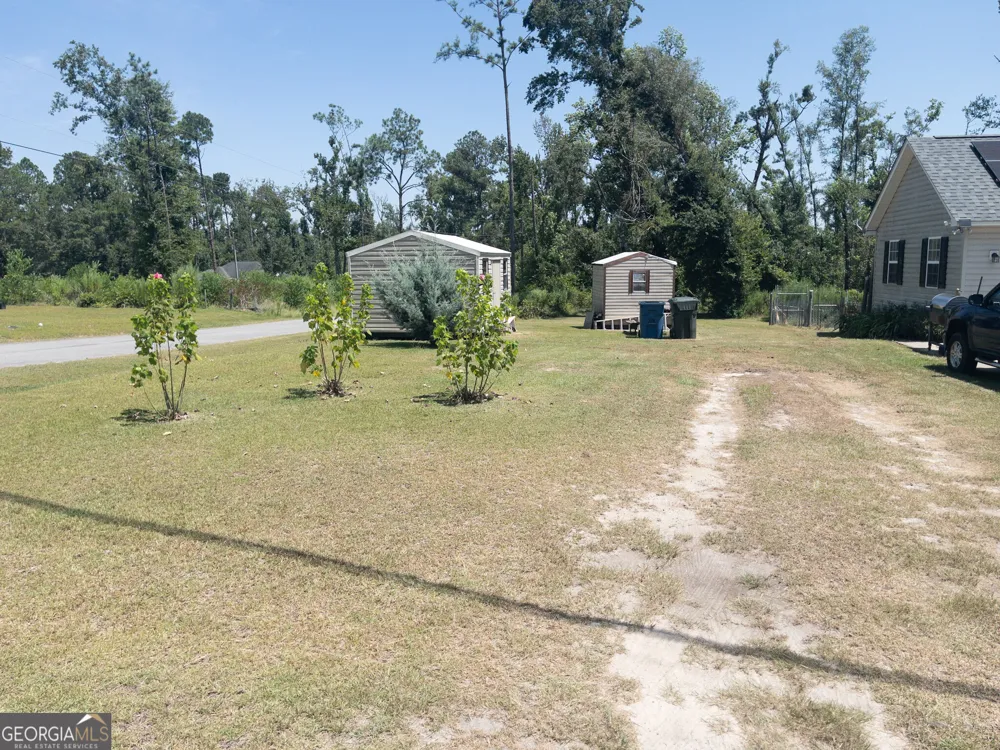 906 Irvin PL Vidalia, GA 30474