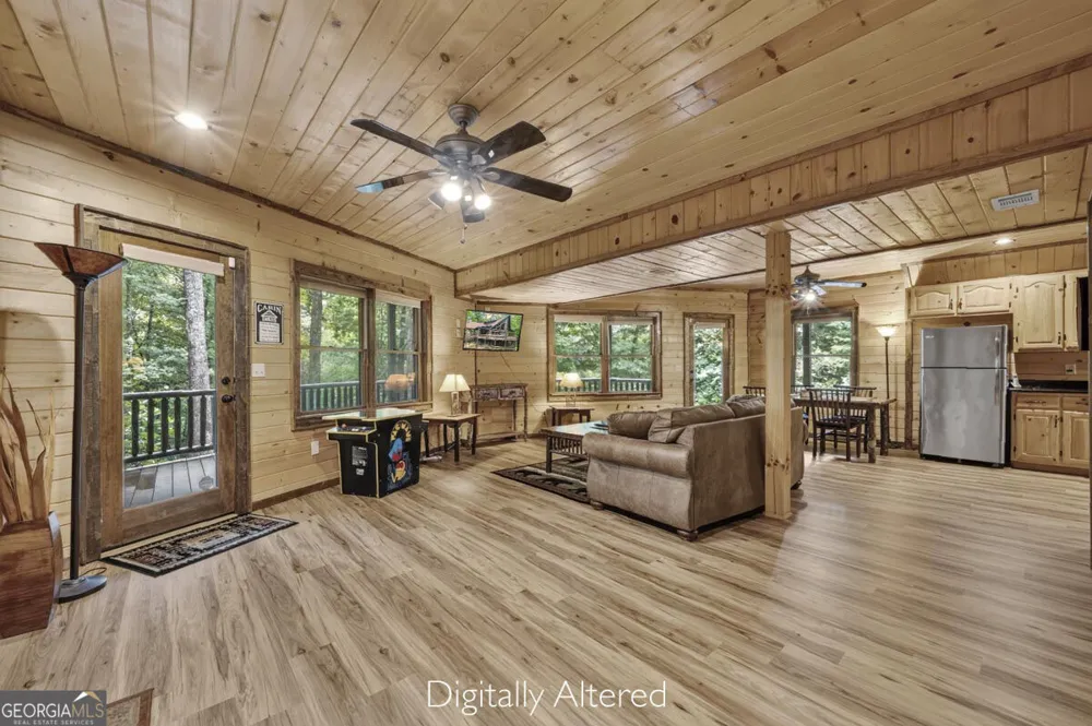 1934 Mountain Tops RD Blue Ridge, GA 30513