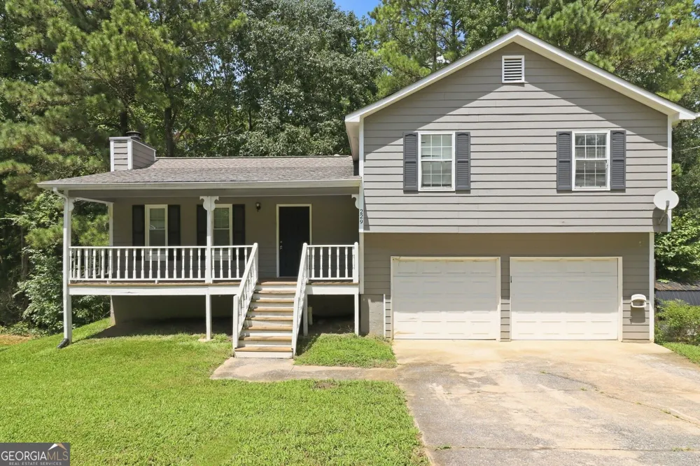 229 Hampton DR Dallas, GA 30132