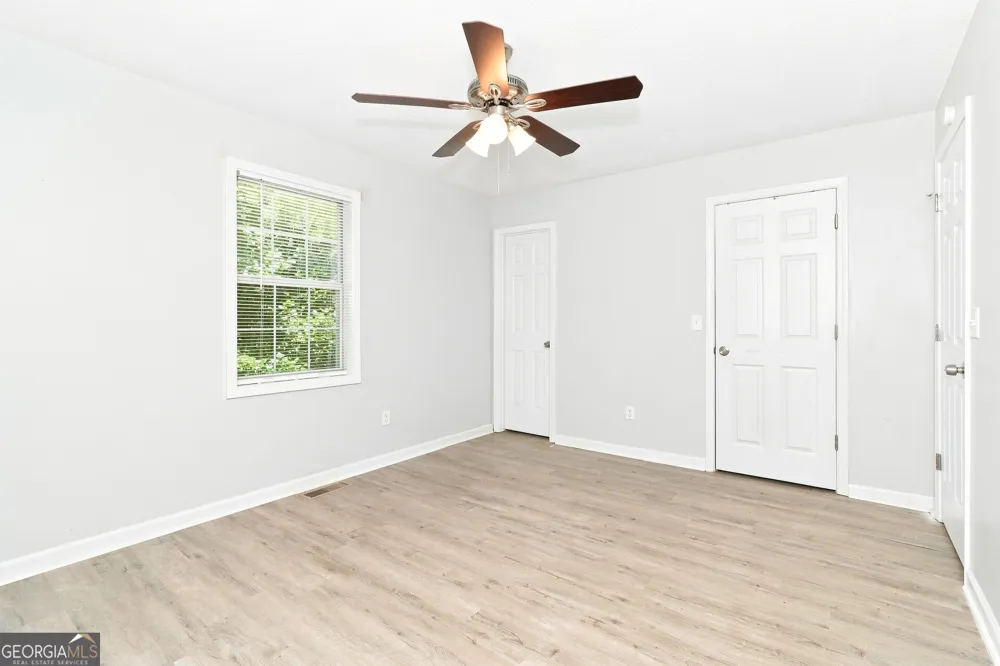 229 Hampton DR Dallas, GA 30132