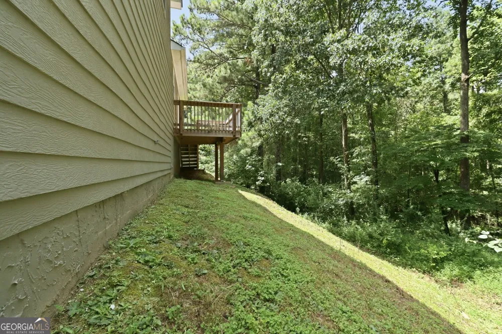 229 Hampton DR Dallas, GA 30132