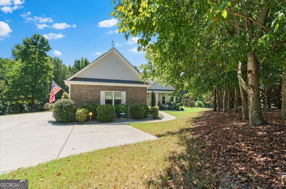 212 Overlook Way Carrollton, GA 30117