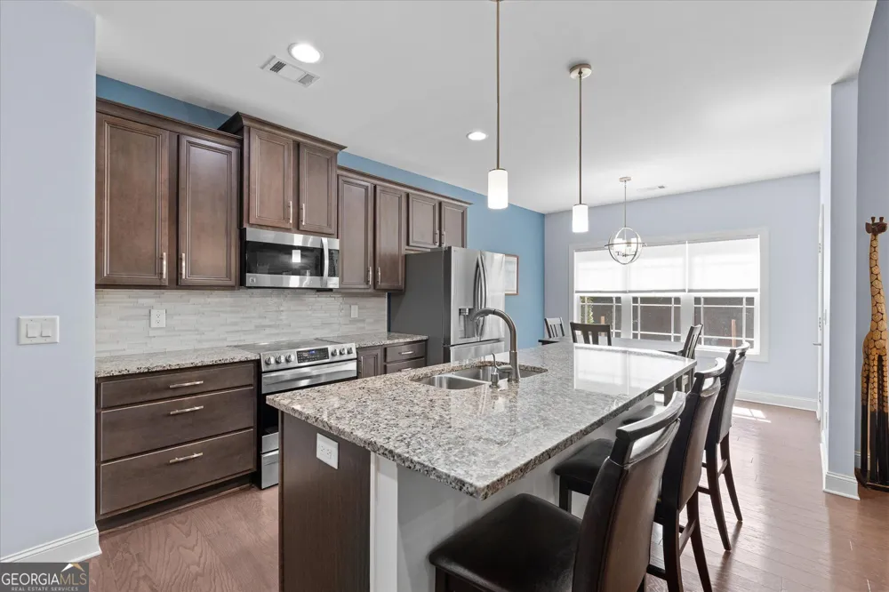 212 Overlook Way Carrollton, GA 30117