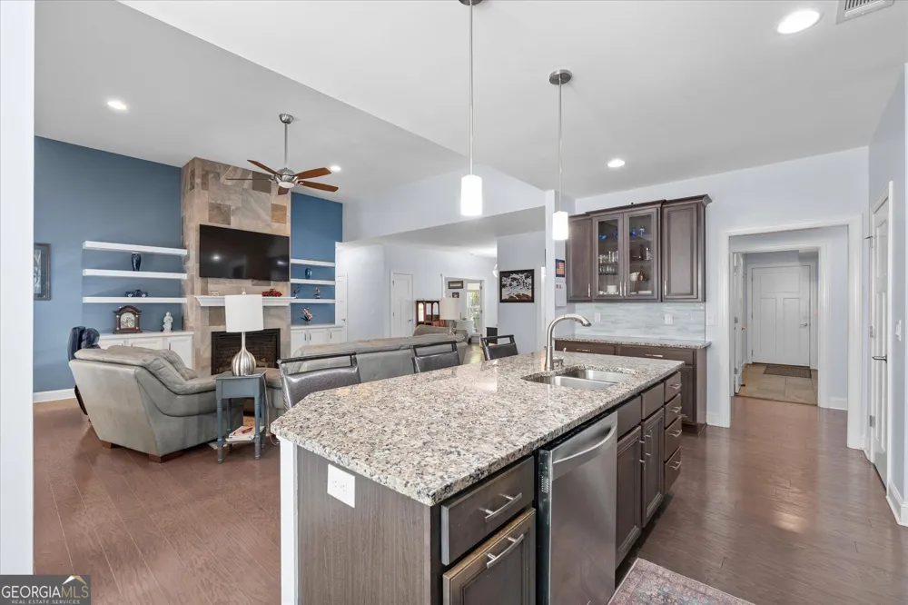 212 Overlook Way Carrollton, GA 30117