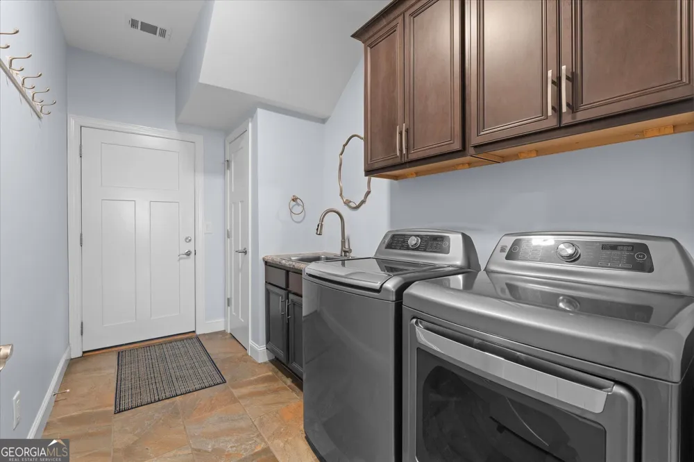 212 Overlook Way Carrollton, GA 30117