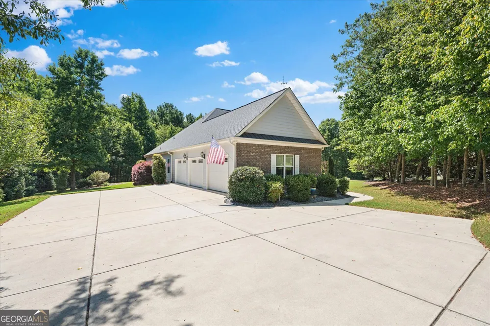 212 Overlook Way Carrollton, GA 30117