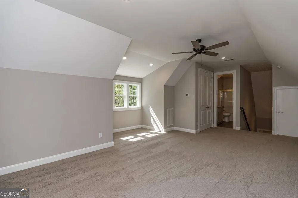 290 E Riverbend Eatonton, GA 31024