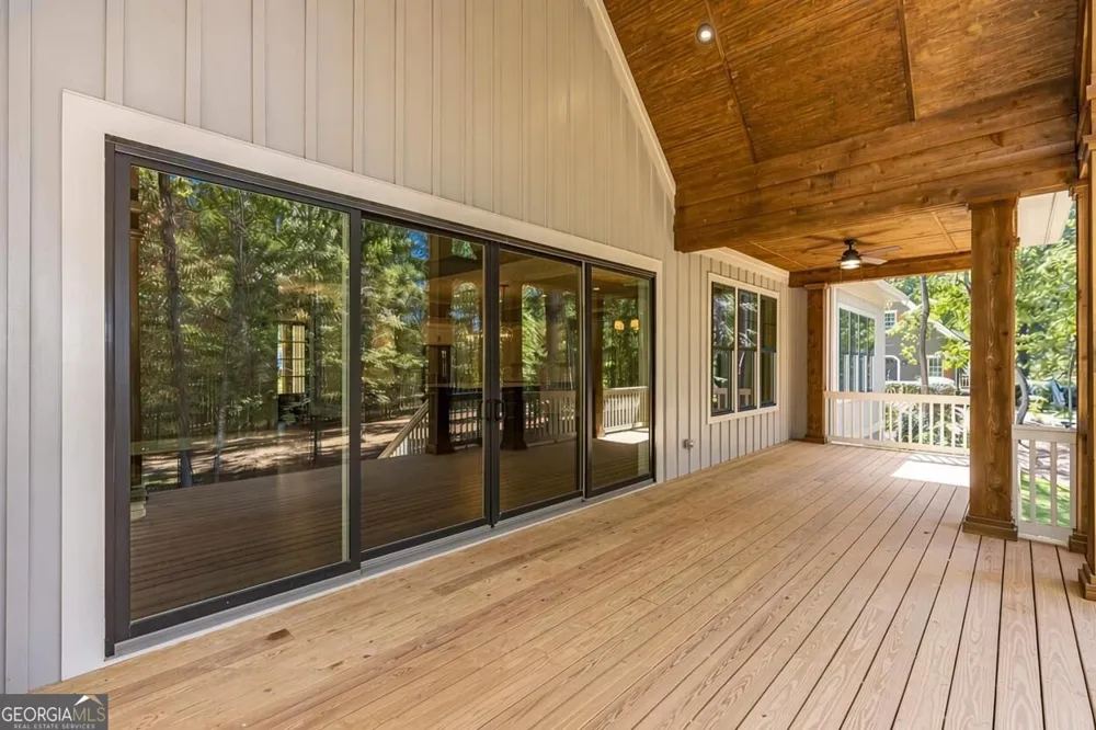 290 E Riverbend Eatonton, GA 31024