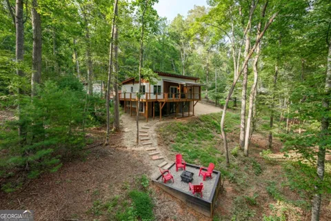 208 Autumn LN