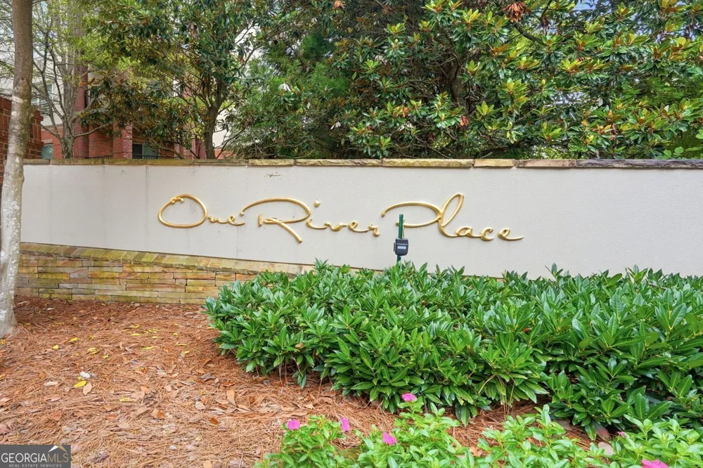200 River Vista DR Atlanta, GA 30339