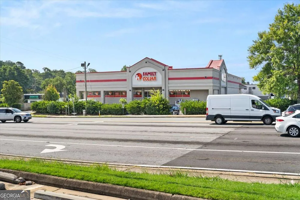 586 Lassiter ST Riverdale, GA 30274