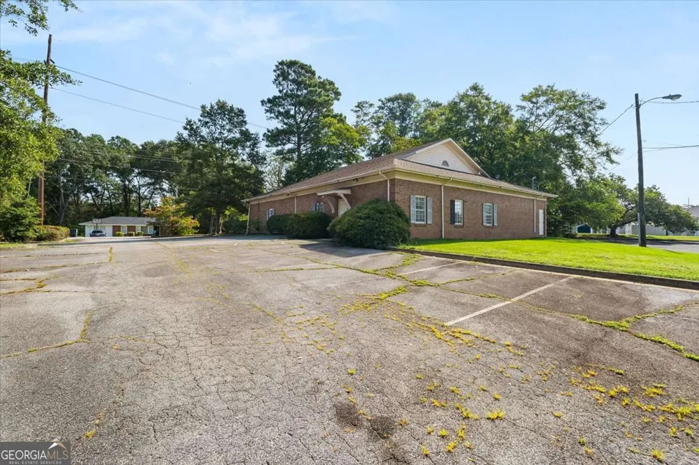 586 Lassiter ST Riverdale, GA 30274