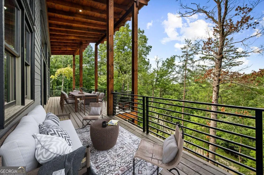 65 Wolf Creek HTS Mineral Bluff, GA 30559