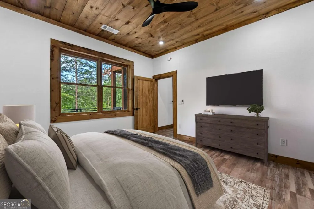 65 Wolf Creek HTS Mineral Bluff, GA 30559