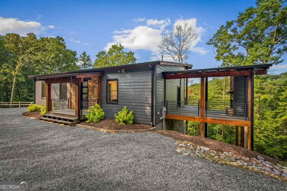 65 Wolf Creek HTS Mineral Bluff, GA 30559