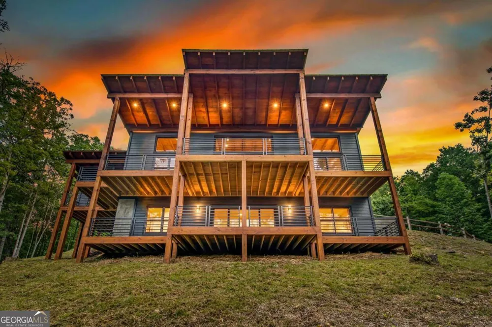 65 Wolf Creek HTS Mineral Bluff, GA 30559